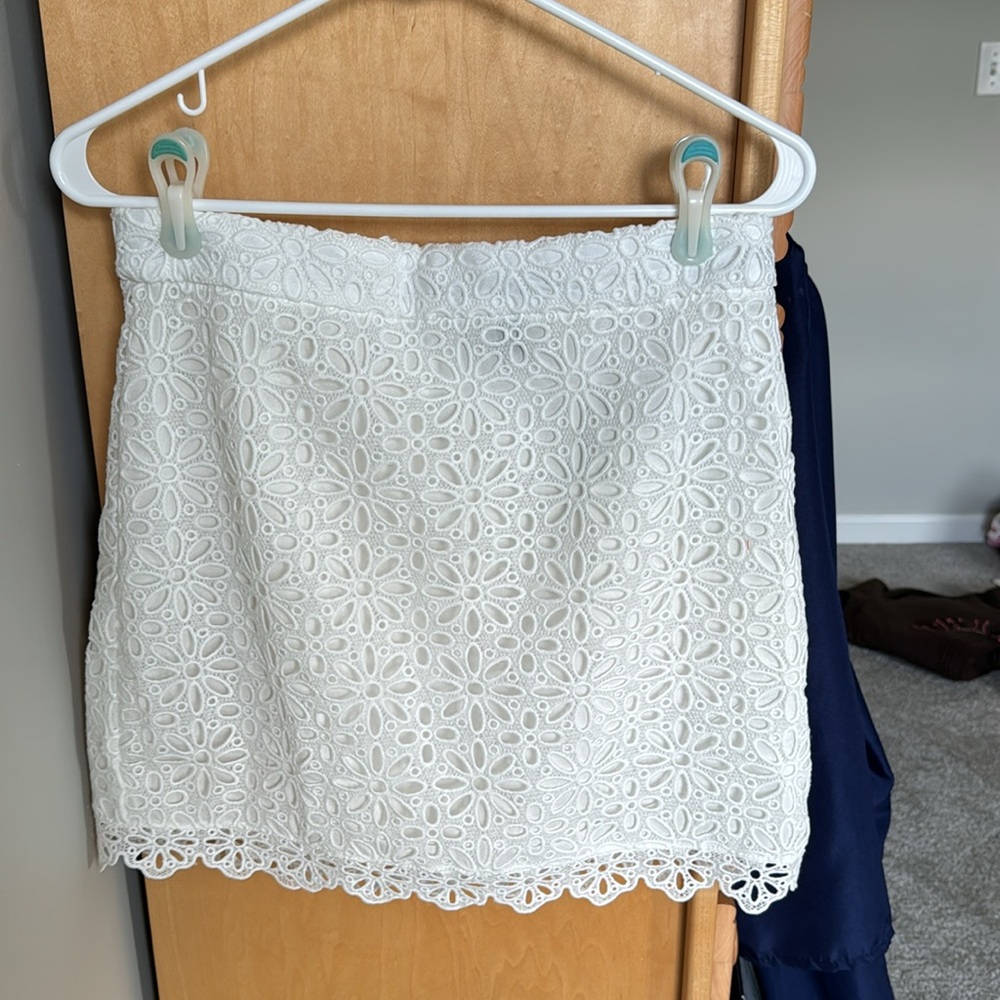Mini skirt - Picture 2 of 4